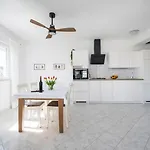 Apartman Mary Of Mira - Free Parking - 2bd - Self Check In Split