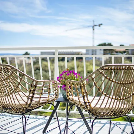 Mary Of Mira - Free Parking - 2bd - Self Check In * Split