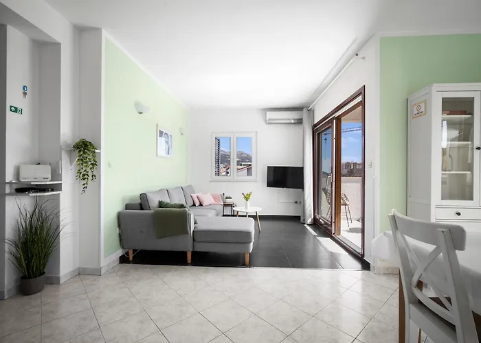 Mary Of Mira - Free Parking - 2bd - Self Check In