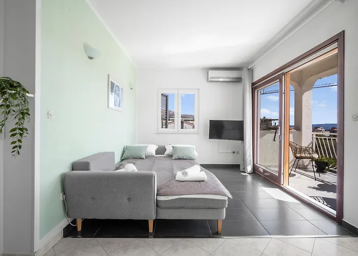 Apartment Mary Of Mira - Free Parking - 2bd - Self Check In *